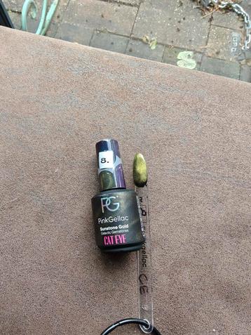 Pink Gellac Cat Eye - Sunstone Gold beschikbaar voor biedingen