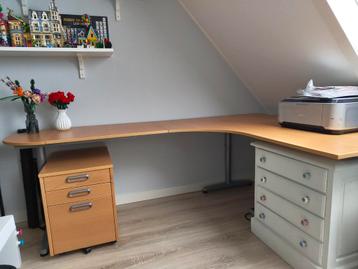 Hoekbureau + Ladenblok Ikea Galant