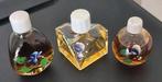 3 oude parfumflesjes met beschilderde opdruk, Verzamelen, Ophalen of Verzenden, Zo goed als nieuw, Parfumfles, Gevuld
