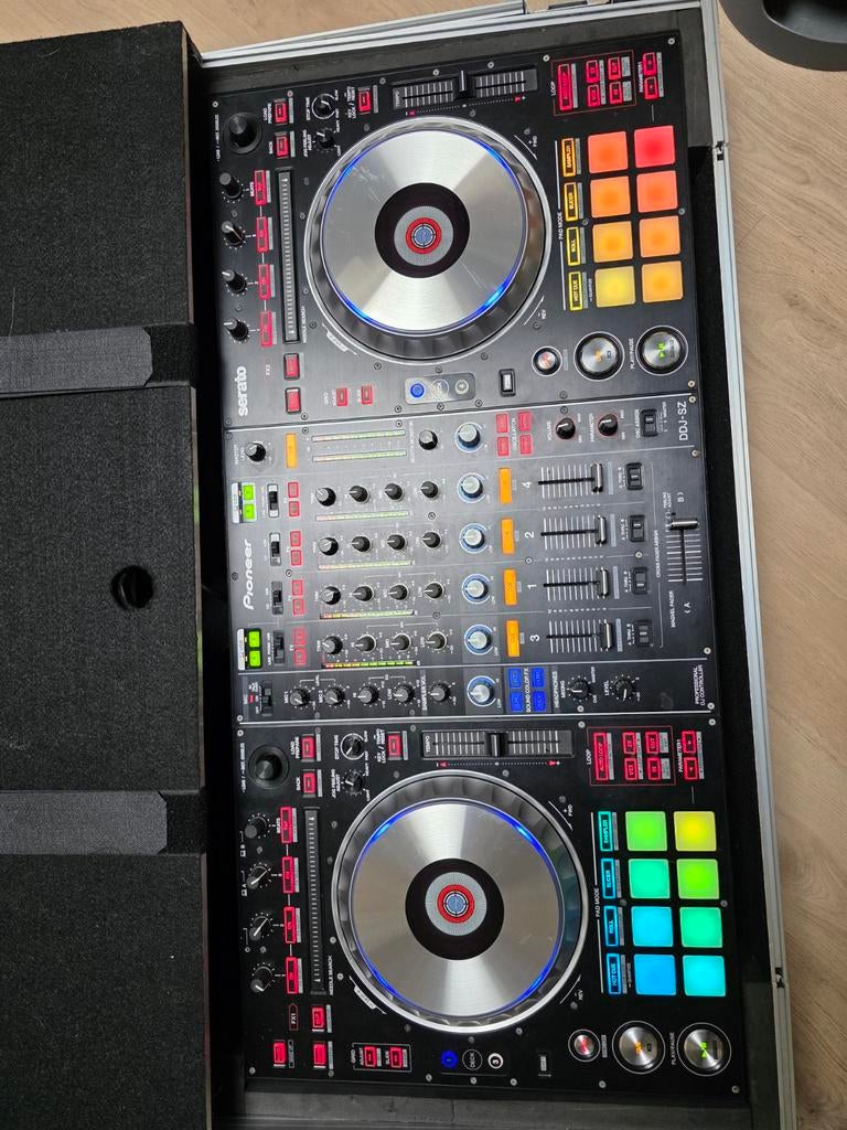 Pioneer DDJ-SZ DJ Controller incl. flightcase - Topstaat!, Muziek en Instrumenten, Dj-sets en Draaitafels, Zo goed als nieuw, Dj-set