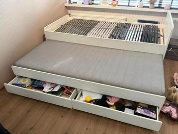 IKEA SLÄKT bedframe 90x200 met onderbed, opberger en matras - afbeelding 3