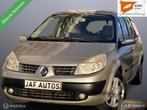 Renault Grand Scenic 2.0 7pers Airco cruise EXPORT, Auto's, Voorwielaandrijving, 1998 cc, 135 pk, Gebruikt