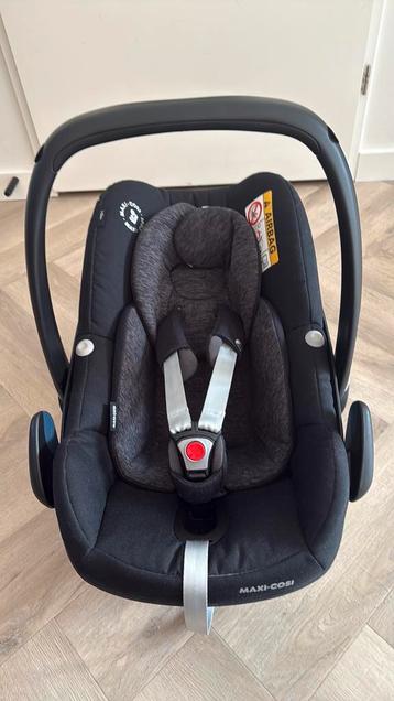 Zo goed als nieuwe Maxi Cosi Pebble Pro i-size beschikbaar voor biedingen