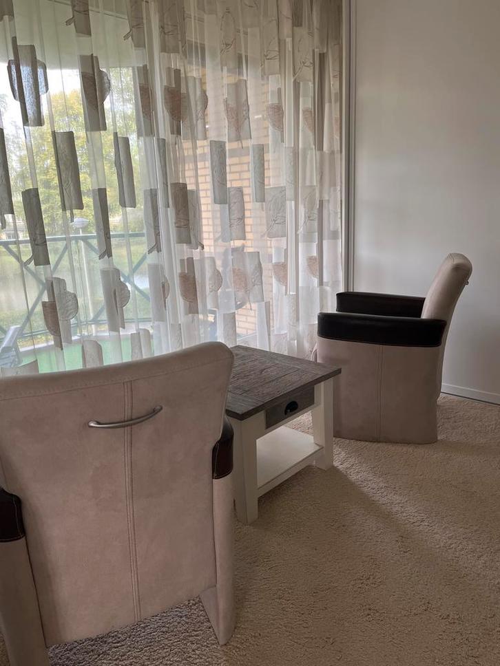 Stijlvolle fauteuils en bijzettafel set, Huis en Inrichting, Fauteuils, Zo goed als nieuw, Stof, 50 tot 75 cm, Minder dan 75 cm