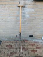 Tuinvork met houten steel - Gebruikt, Tuin en Terras, Hand-tuingereedschap, Ophalen of Verzenden, Gebruikt, Vork, Onbekend