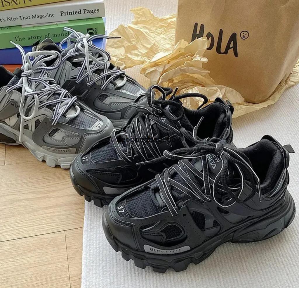 Zwarte Balenciaga schoon de maat 42, Ophalen of Verzenden, Zo goed als nieuw, Schoenen