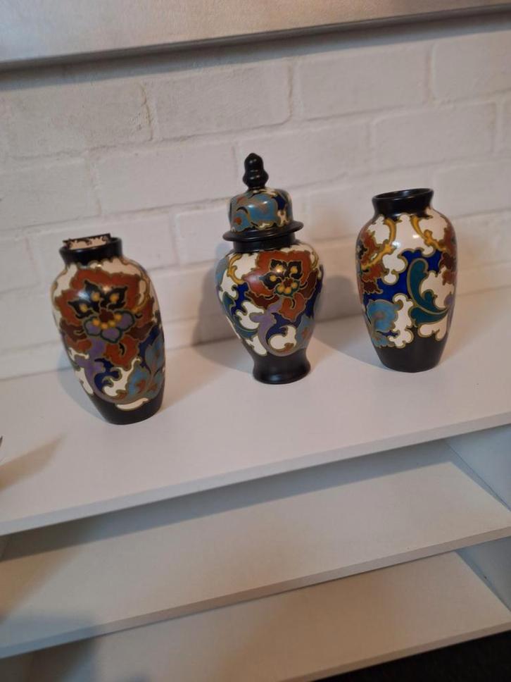 Gouda Holland Regina Vazenset, Antiek en Kunst, Antiek | Vazen, Ophalen