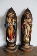 2 oude heilige beelden op een houten voet, Maria en  Jesus, Ophalen of Verzenden
