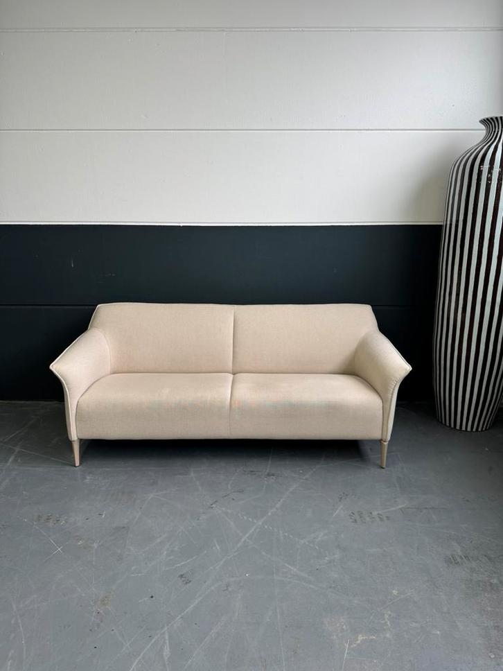 Nette Leolux Mayon 3-zits bank | Kvadrat Hallingdal 200, Huis en Inrichting, Banken | Bankstellen, Zo goed als nieuw, Rechte bank