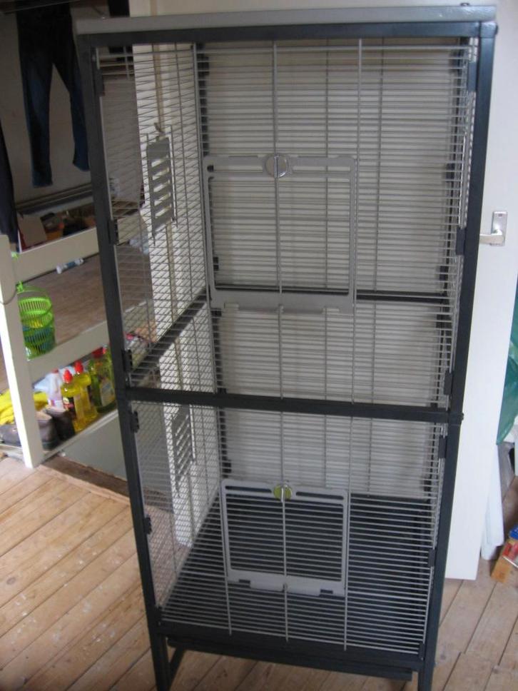 zeer mooie g.o.h.grote vogelkooi kamervoliere voliere, Dieren en Toebehoren, Vogels | Hokken en Kooien, Zo goed als nieuw, Vogelkooi