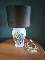 Vintage Tafellamp met Bloemenmotief, Huis en Inrichting, Lampen | Tafellampen, Gebruikt, 50 tot 75 cm, Vintage, Ophalen of Verzenden