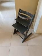 Stokke Tripp Trapp meegroei kinderstoel grijs nieuw model!, Kinderen en Baby's, Kinderstoelen, Ophalen, Gebruikt, Meegroeistoel