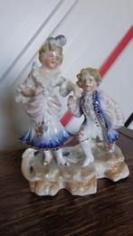 Antiek porseleinen beeldje Dame met Cavalier, Antiek en Kunst, Ophalen