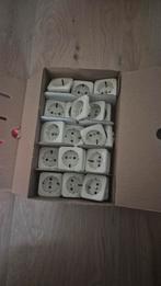 Busch Jaeger Stopcontacten en Afdekramen - Partij, Doe-het-zelf en Verbouw, Ophalen