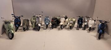 13 scooters  , 1:18 , maisto  , zonder ovp   beschikbaar voor biedingen