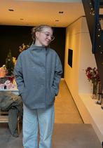 Trenchcoat buttoned to the top, Kleding | Dames, Jassen | Winter, Nieuw, Ophalen of Verzenden, Maat 36 (S), Ellegems