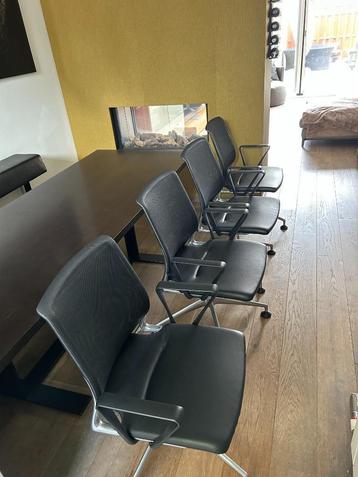 Vitra Meda Chair - 1 tot 2 stuks! beschikbaar voor biedingen