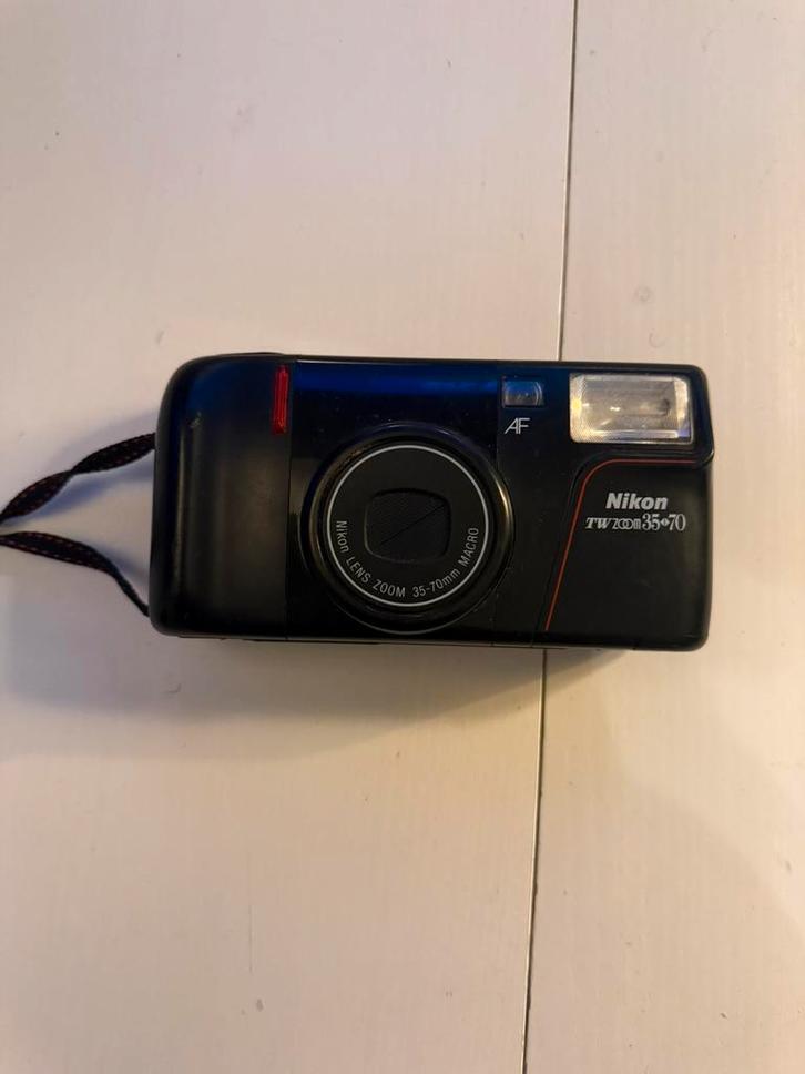 Nikon TW Zoom 35-70 Analoge Camera Defect / Voor Onderdelen, Audio, Tv en Foto, Fotocamera's Analoog, Niet werkend, Spiegelreflex