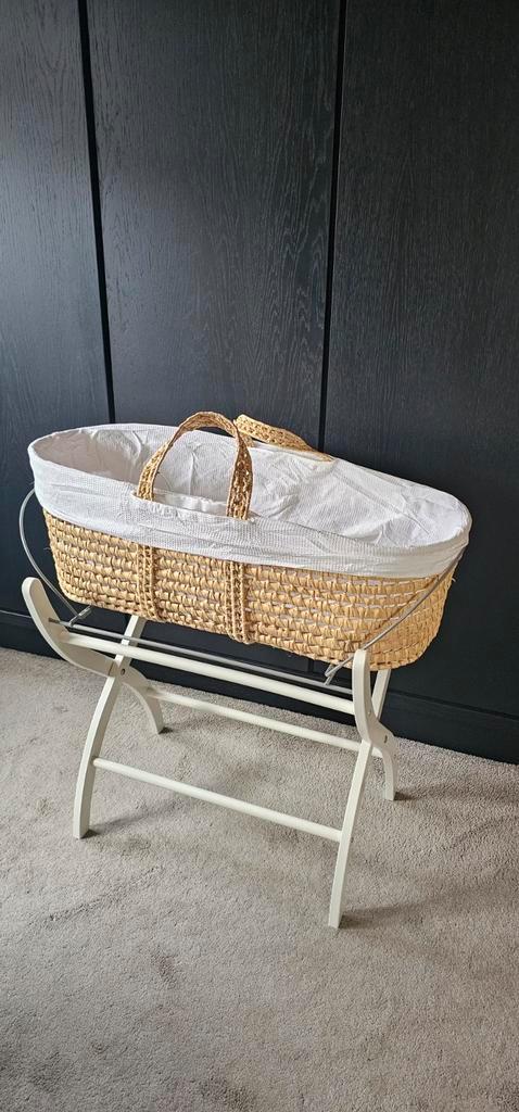 Mozesmand wieg met standaard, Kinderen en Baby's, Babywiegjes en Ledikanten, Zo goed als nieuw, Wieg, Ophalen