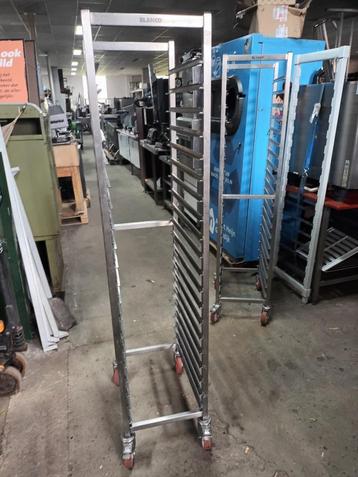 Regaalwagens Blanco 20 laags geschikt voor GN beschikbaar voor biedingen