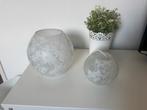 Set van 2 glazen lampen Ikea bloem wit, Ophalen of Verzenden, Zo goed als nieuw, Glas, Minder dan 100 cm
