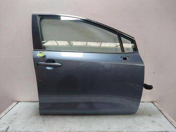 Portier Rechts Voor Toyota Corolla (E21) 2020 6700102560 beschikbaar voor biedingen