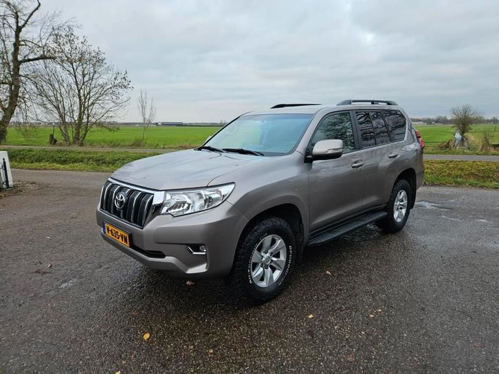 Toyota Land Cruiser 150 2.8 D-4d 177pk Landcruiser, Auto's, Bestelauto's, Bedrijf, 4x4, ABS, Achteruitrijcamera, Airbags, Airconditioning