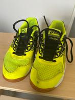 Asics upcourt binnenschoen maat 33,5, Ophalen of Verzenden, Zo goed als nieuw, Schoenen