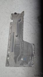 Bodemplaat onderplaat links lang kunstof BMW 1 / 2 / 3 / 4 /, Gebruikt, -, -, Ophalen of Verzenden