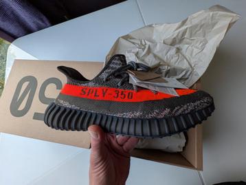 Adidas Yeezy Boost 350 v2 Carbon Beluga maat 44 orgineel beschikbaar voor biedingen