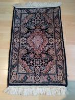 Oosters tapijt meerkleurig 41x75, Huis en Inrichting, Stoffering | Tapijten en Kleden, Ophalen, Gebruikt, 50 tot 100 cm, Oosters