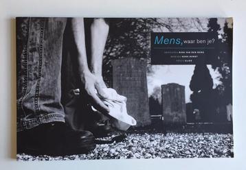 Rien van den Berg, Henk Bondt, Eljee: Mens, waar ben je? beschikbaar voor biedingen