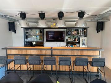 Industriële Bar beschikbaar voor biedingen