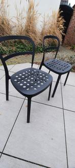 2 Zwart metalen stoelen, Gebruikt, Metaal, Zwart, Ophalen