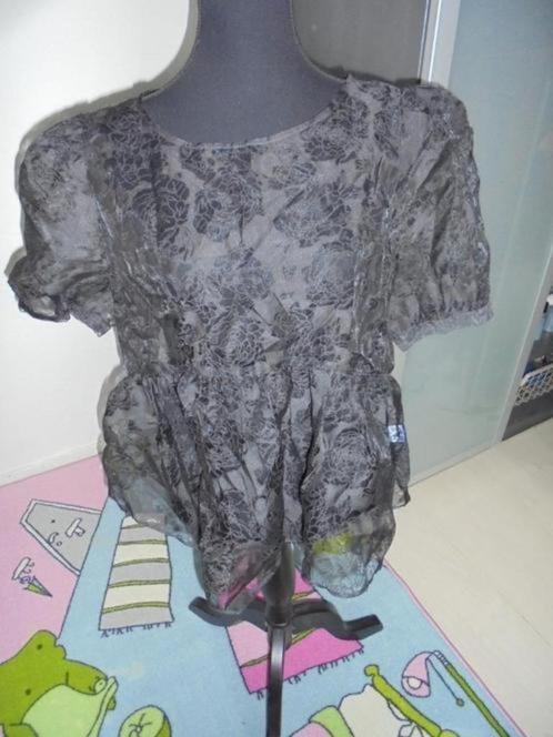 Zwart kanten tuniek merk Primark maat 44, Kleding | Dames, Blouses en Tunieken, Zo goed als nieuw, Maat 42/44 (L), Zwart, Ophalen of Verzenden