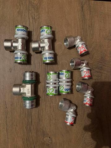 9x Uponor 25/32 beschikbaar voor biedingen