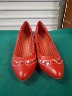 pumps rood fugu, maat 37, Kleding | Dames, Ophalen of Verzenden, 'T Olde Gre-j, Info@toldegrej.nl, Endepoelstraat 20f Didam