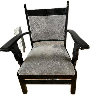 Telax fauteuil beschikbaar voor biedingen