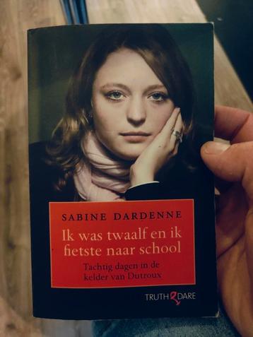 Marie-Thérèse Cuny - Ik was twaalf en fietste naar school beschikbaar voor biedingen