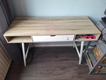 Bureau - B48 x L120 x H76 cm beschikbaar voor biedingen