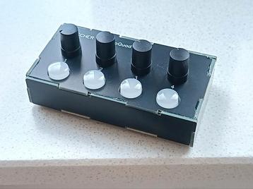 Krischer MicroQuad analog drone synth beschikbaar voor biedingen