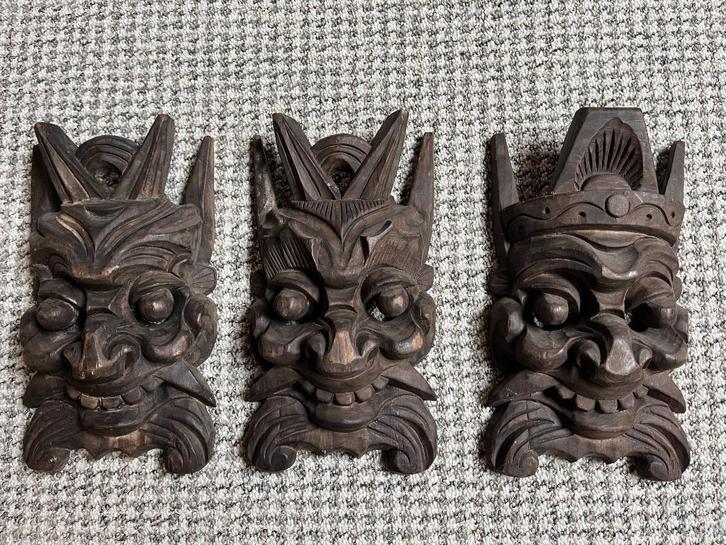 Chinese maskers; bewakers van de deuren, Antiek en Kunst, Antiek | Meubels | Kasten, Ophalen of Verzenden