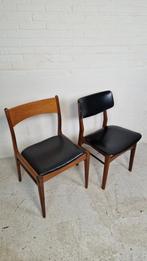2 vintage Deens design eetkamerstoelen, Ophalen, Zo goed als nieuw