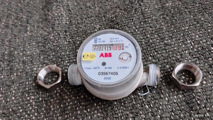 watermeter, geijkt, ABB, draaibaar scherm, Doe-het-zelf en Verbouw, Buizen en Afvoer, Zo goed als nieuw, Overige typen, Overige materialen