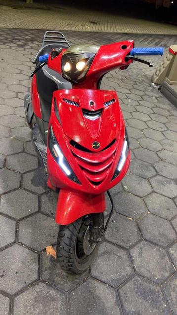 Piaggio zip beschikbaar voor biedingen