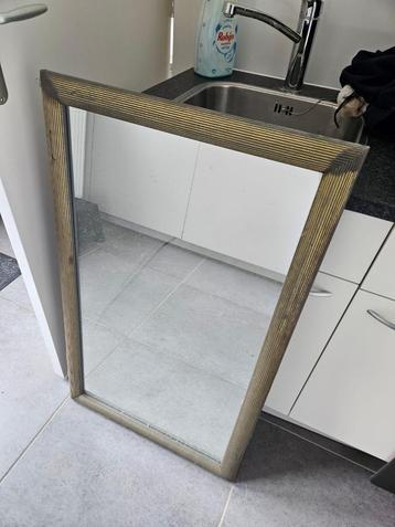 Goudkleurige spiegel – 60x100 cm beschikbaar voor biedingen