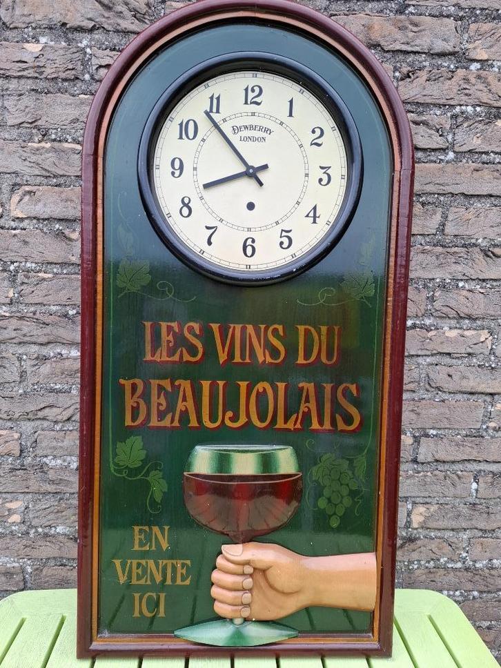 Groot authentiek houten pubbord Les vins de Beaujolais, Verzamelen, Merken en Reclamevoorwerpen, Nieuw, Reclamebord, Ophalen of Verzenden