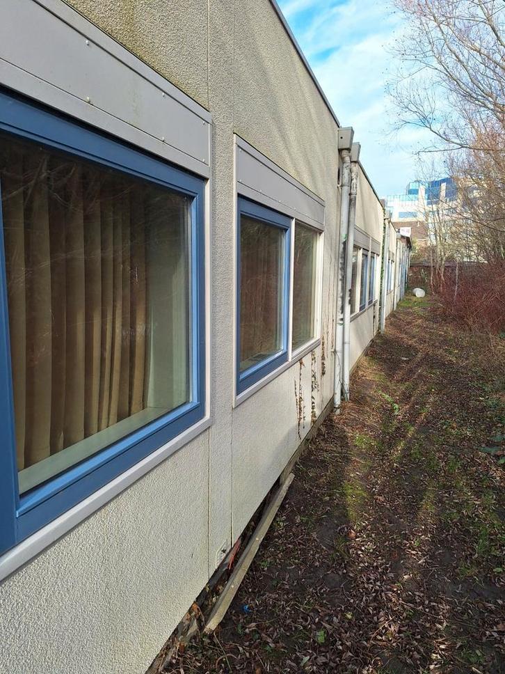 18 units( woonunit) te koop, Huizen en Kamers, Kamers te huur