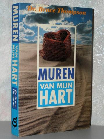 Dr. Bruce Thompson - Muren van mijn hart beschikbaar voor biedingen
