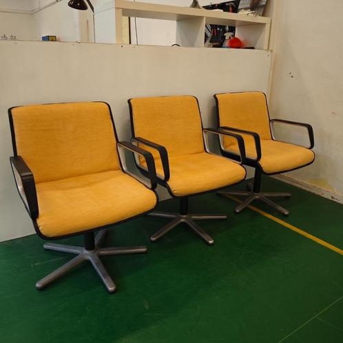 Vintage Wilkhahn Delta 2000 stoelen, Huis en Inrichting, Stoelen, Gebruikt, Drie, Metaal, Stof, Overige kleuren, Ophalen